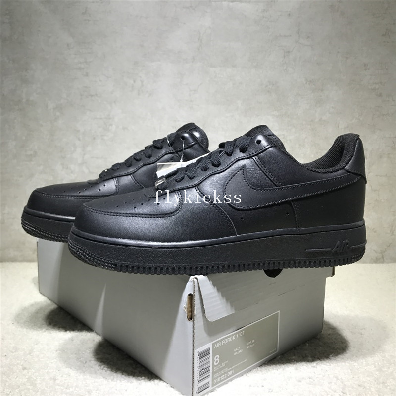 Nike Air Force 1 Low Top All Black